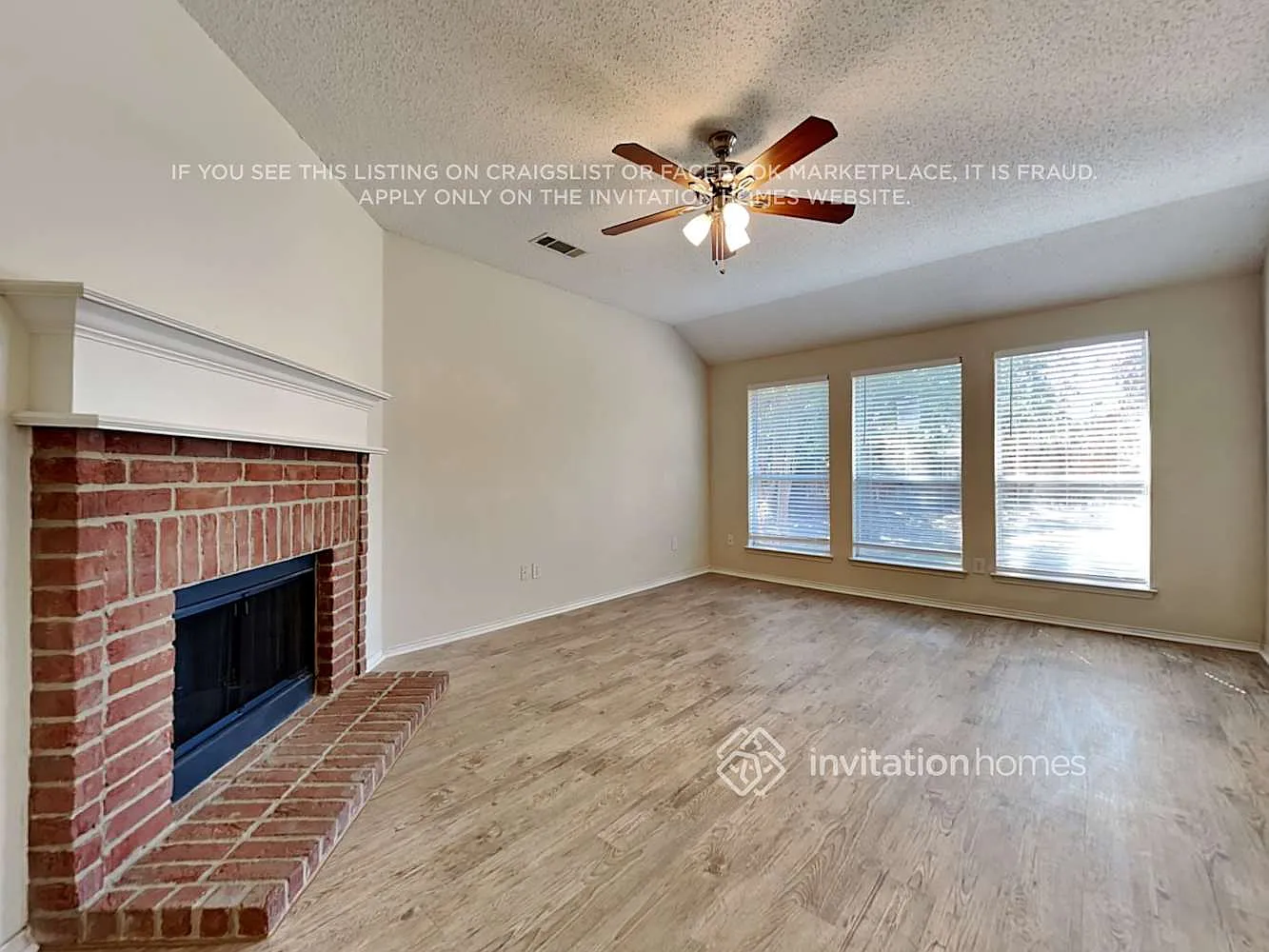 4904 Spur Ridge Ct Fort Worth, TX 76244 — Photo 4