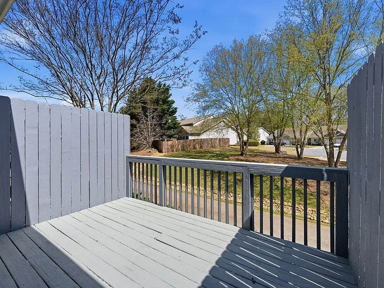 259 Derby Ct — Photo 28