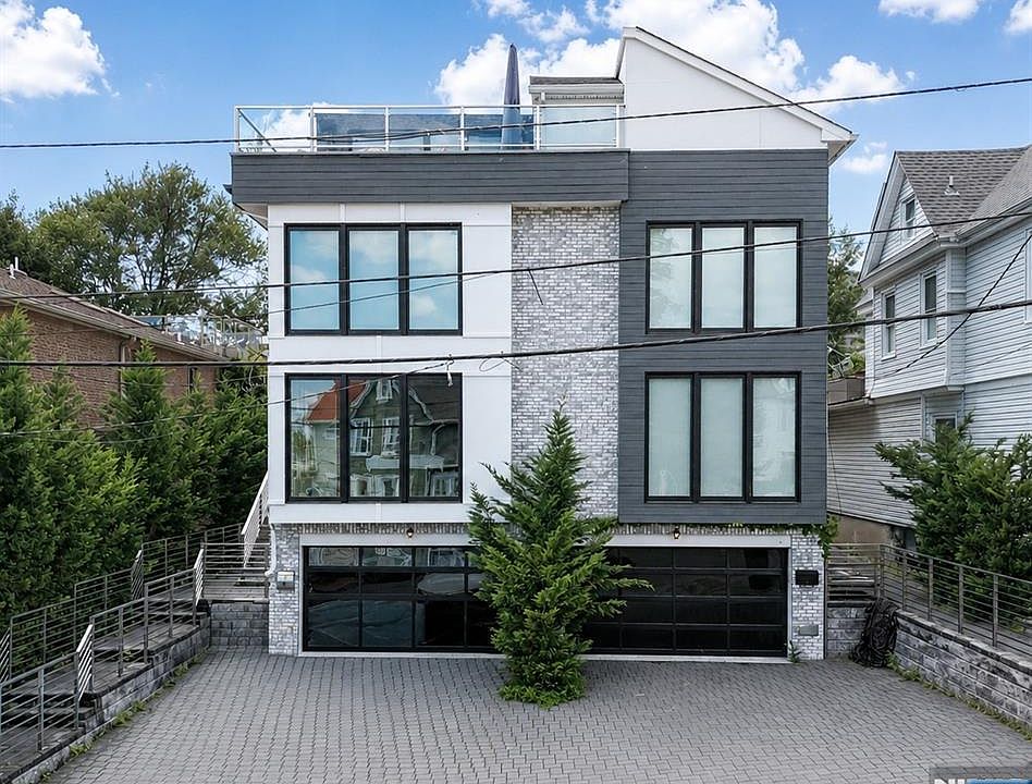 1st image of 14 Valley Place
