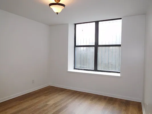 Rented by Bohemia Realty Group | media 17