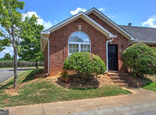 202 Mountain Chase, Cartersville, GA 30120