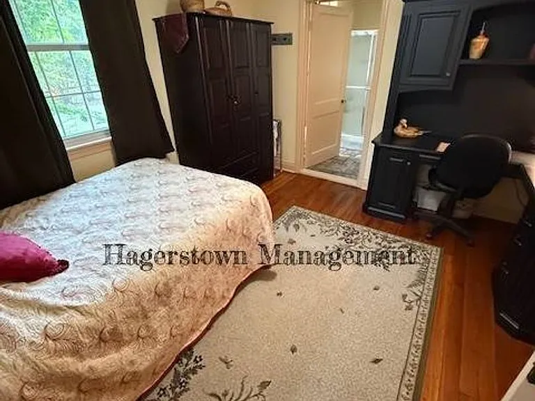 7500 Mountain Laurel Rd — Photo 10
