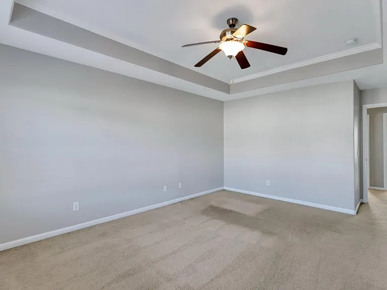 205 Ventura Pl — Photo 14