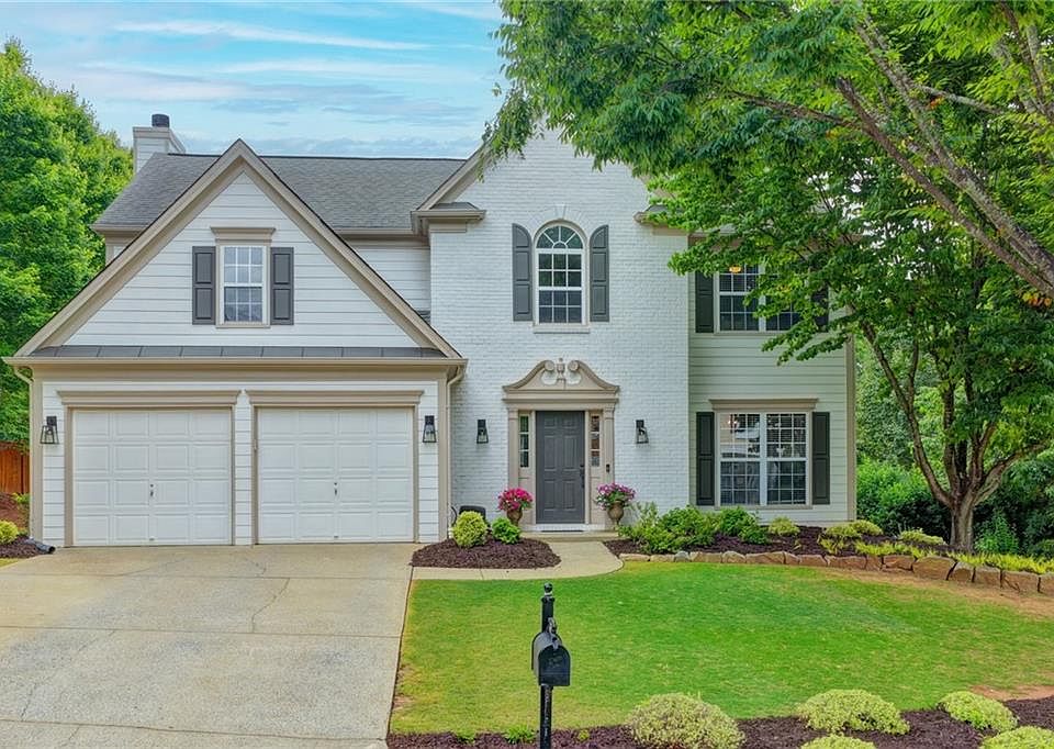 1st image of 330 Leatherman Ct