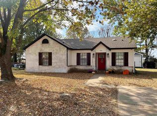 1101 Country Ln, Harrisburg, AR 72432