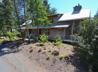 380 Ocean Ave, Manzanita, OR 97130