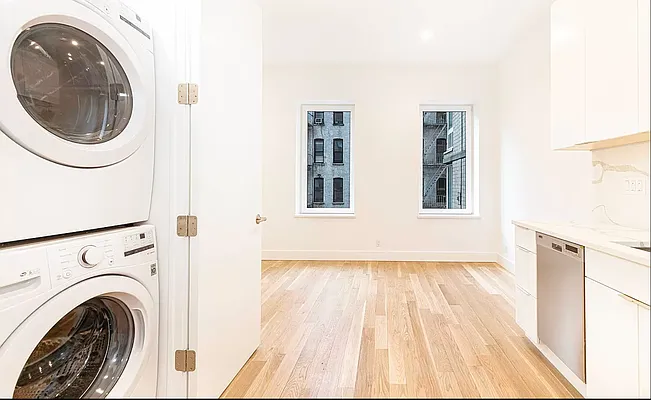 Rented by REAL New York | media 18