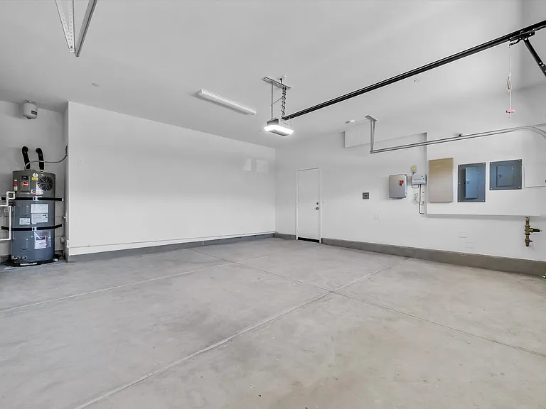 34427 Sakura Ln — Photo 15