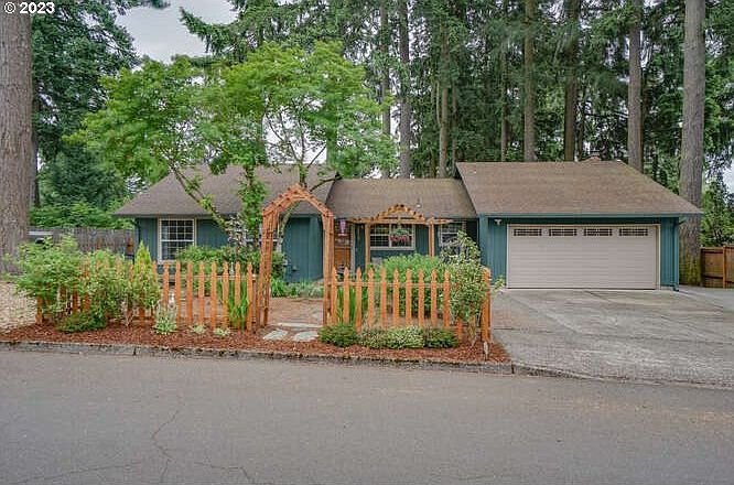 1st image of 2219 SE 138th Ave