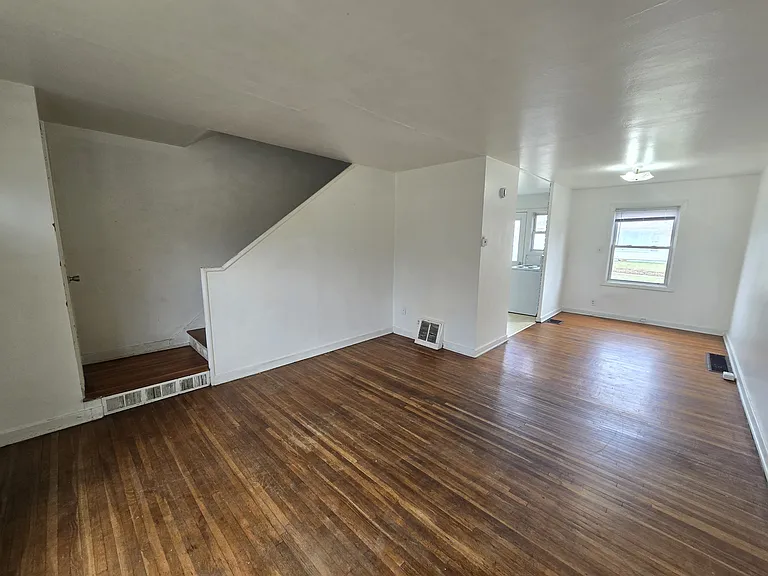 269 Madison St — Photo 3