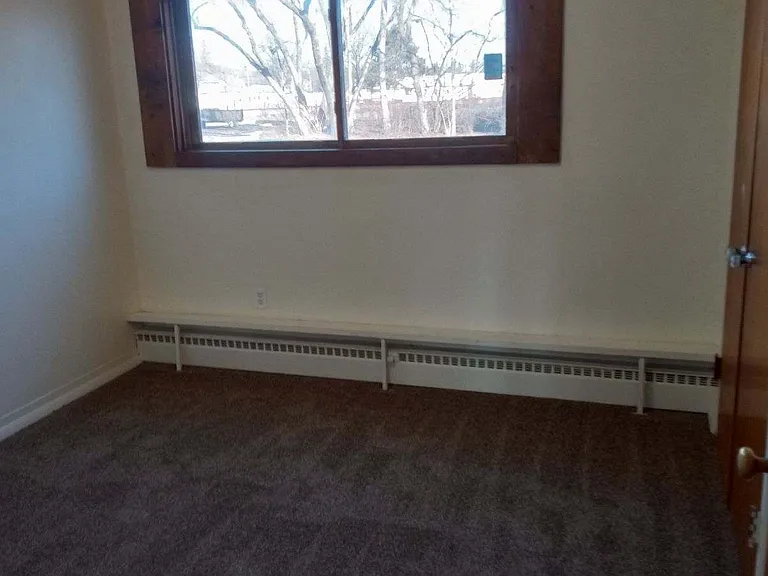 Alpine Apartments — Photo 22
