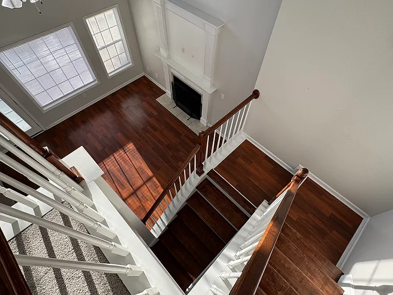 242 Tadcaster Ct — Photo 11