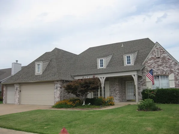 9001 N 137th Ave E, Owasso, OK 74055