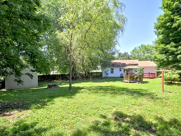 973 Hot Shot Dr — Photo 45