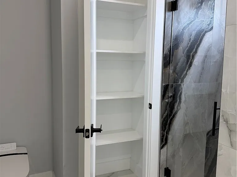 221 SW 25th Ave — Photo 14