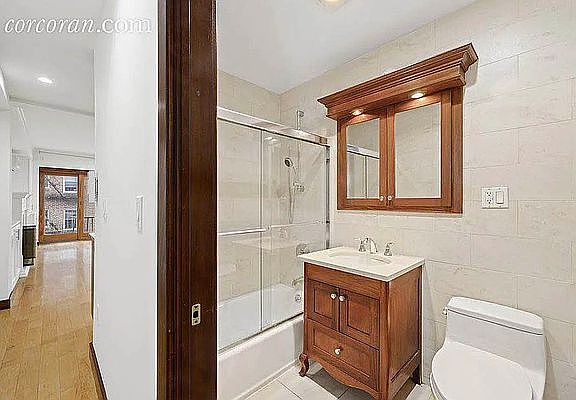 4th image of 345 E 62nd St APT 5