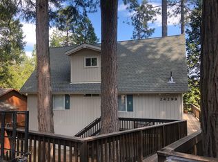 24299 Juniper St, Mi Wuk Village, CA 95346