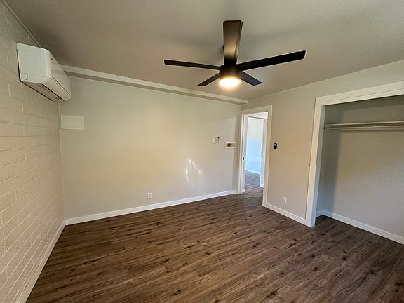 5th image of 387 E Redondo Ave #387