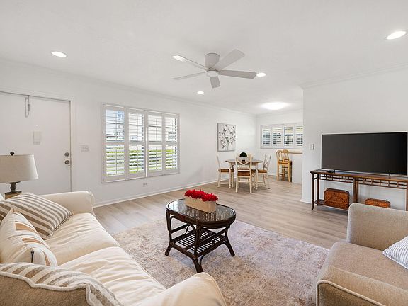 2nd image of 77 Royal Oak Ct