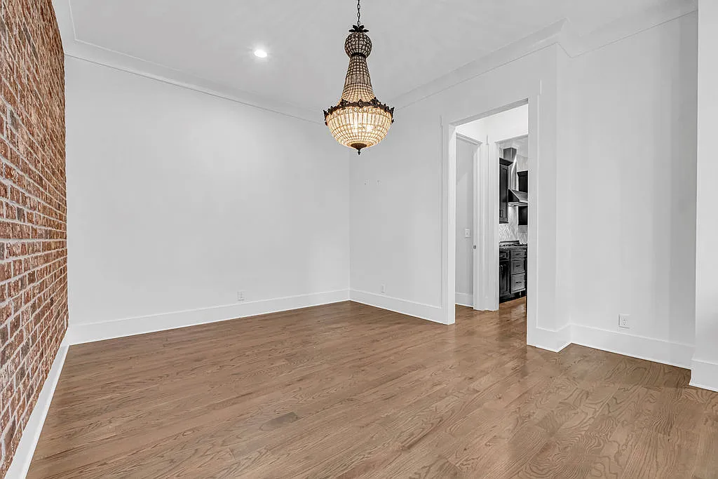 3 bed, 2650 sqft, $5,250 — Photo 4
