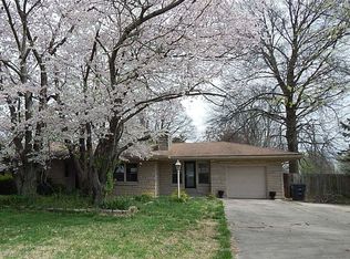 1566 Greenfield Rd, Evansville, IN 47715