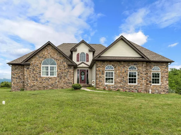 115 Fairfield Estates Dr, Raphine, VA 24472