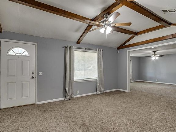 2nd image of 4105 Lawn Dr