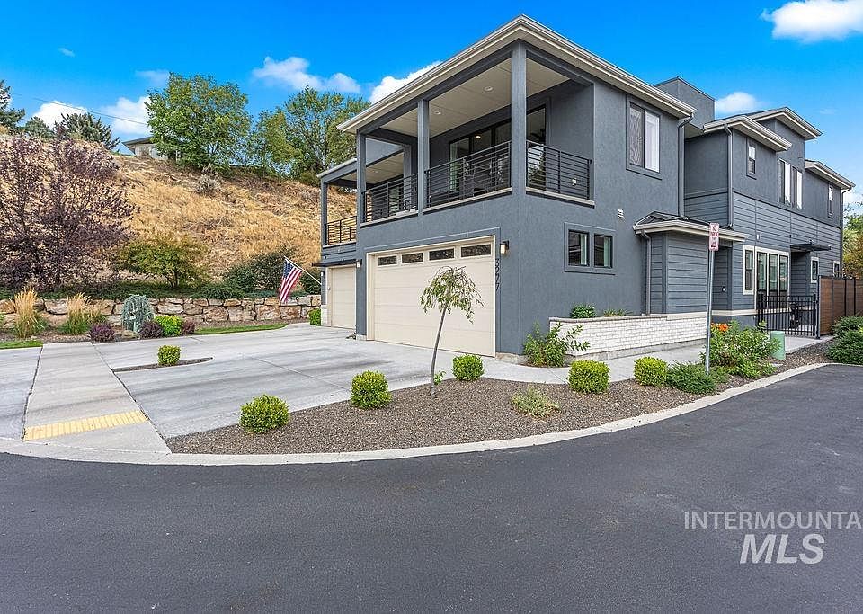1st image of 3277 S Sedgebrook Ln
