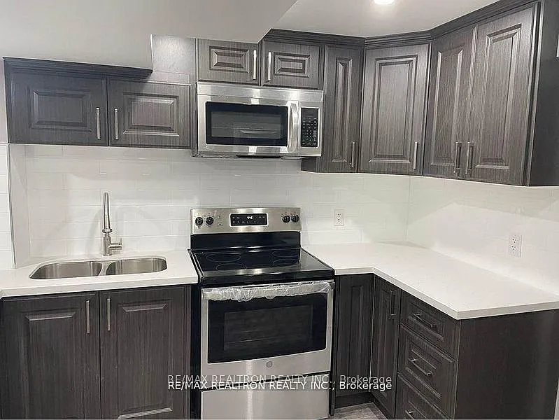 2 bed, $1,650 — Photo 3
