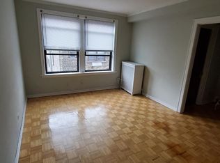 739 W Belmont Ave, Chicago, IL 60657