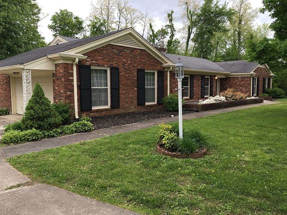 1st image of 120 Circle Dr