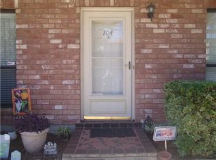 4917 Hearst St, Metairie, LA 70001
