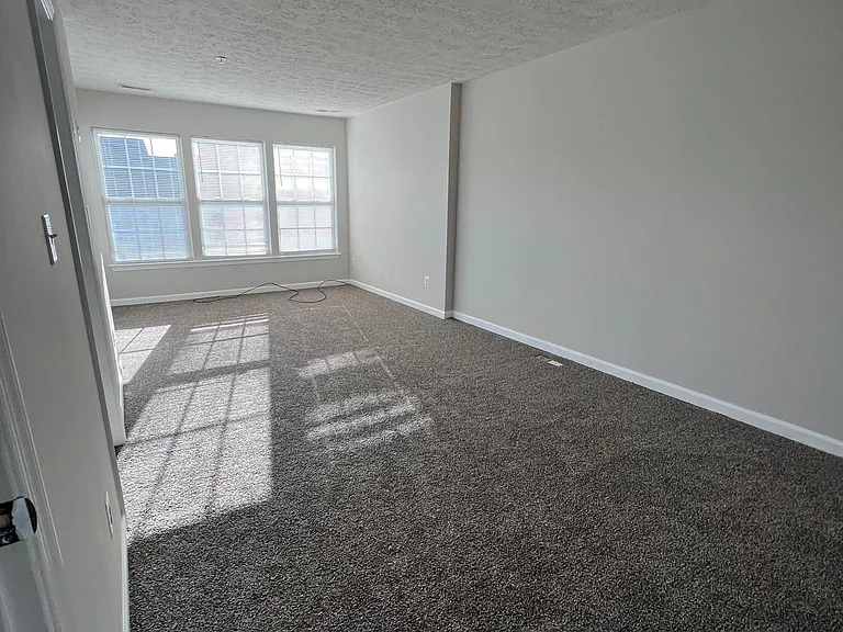 4803 Limestone Ct — Photo 39