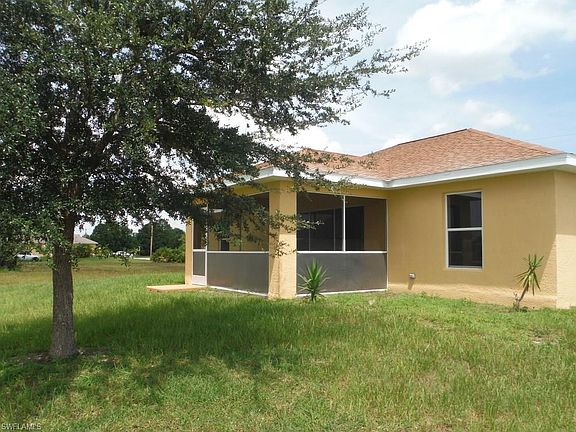 2nd image of 3060 NW 1st Ave