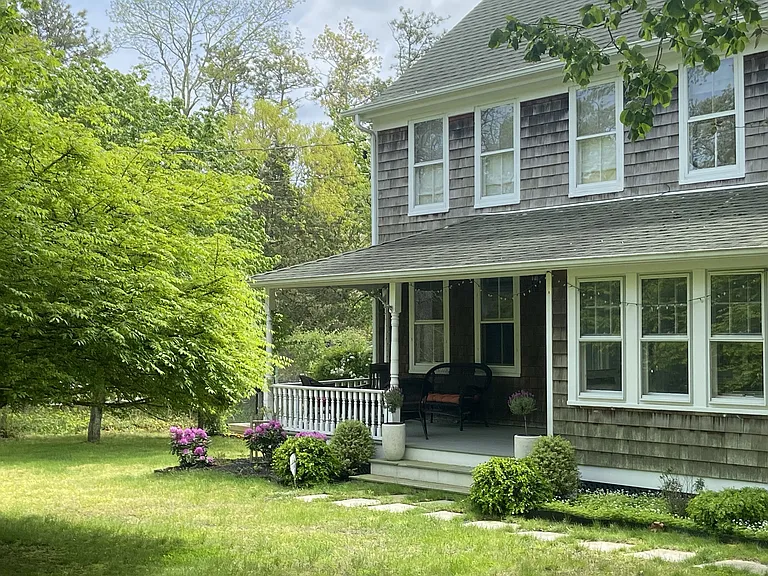 102 E Tiana Rd — Photo 6