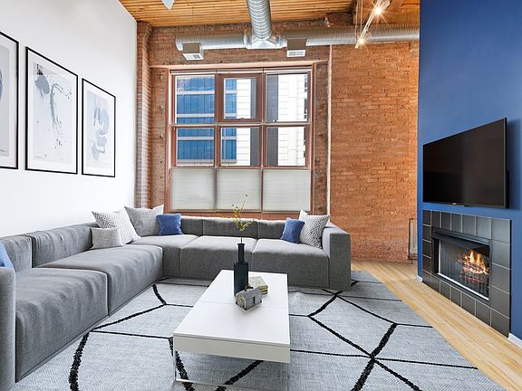 3rd image of 360 W Illinois St APT 109