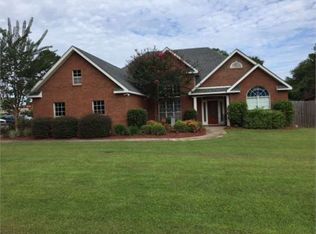 103 Briarwood Dr, Tylertown, MS 39667