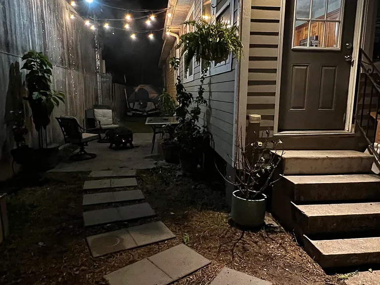 714 Pontalba St — Photo 11