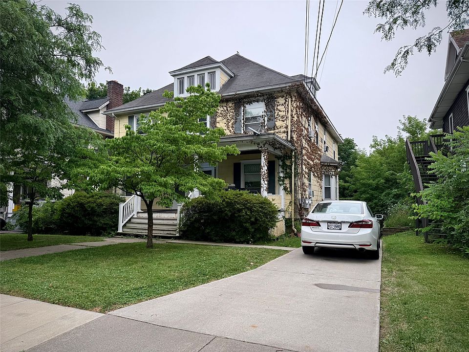 1st image of 15 Davis St