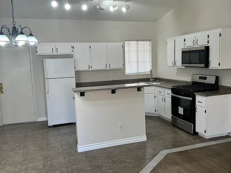 6235 Arazi Ln — Photo 5
