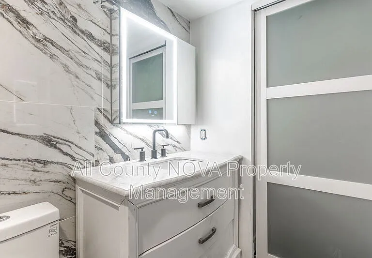 922 24th St NW #614 — Photo 18
