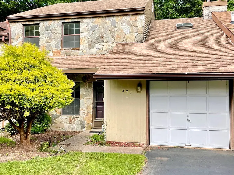 271 Pine Valley Rd — Photo 4