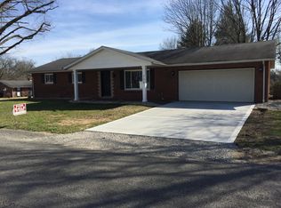 509 E Mary Dr, Troy, IL