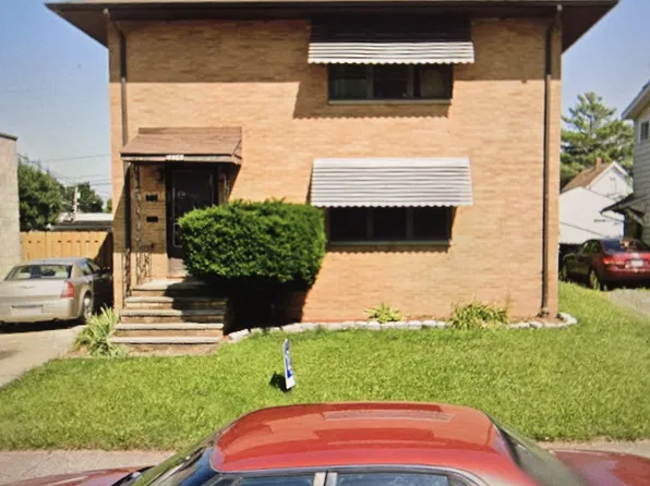 4465 W 148th St #2, Cleveland, OH 44135