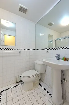 Rented by Eisenberg Exclusives | media 13