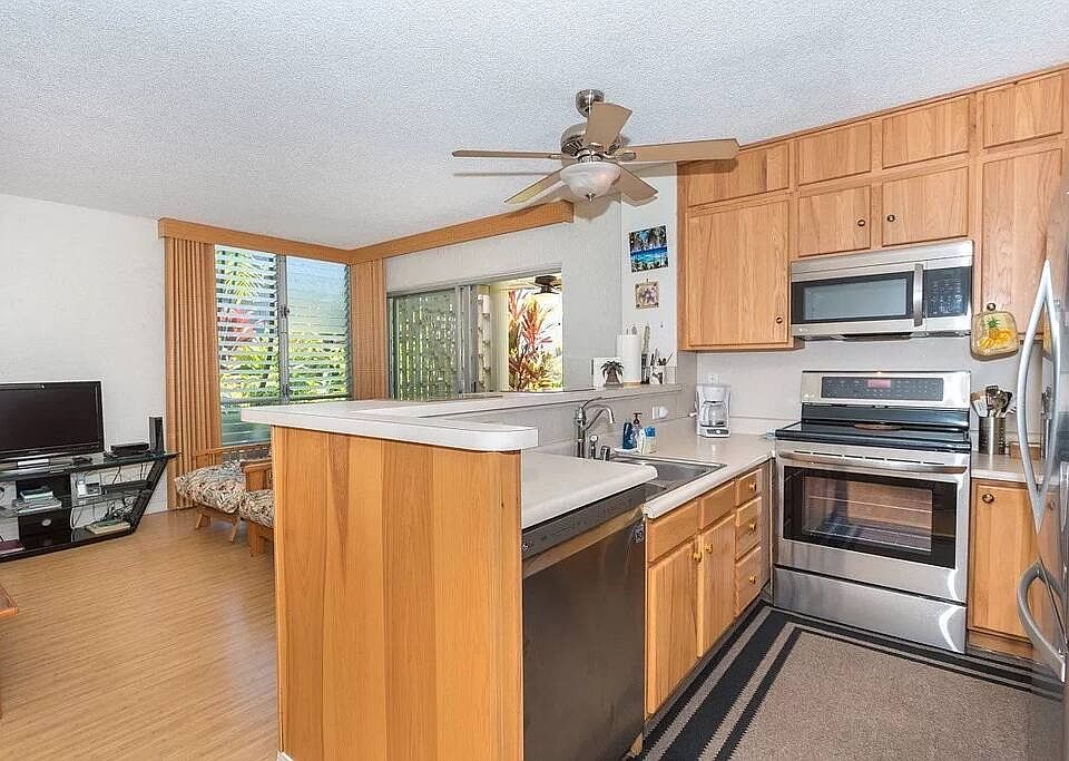 1st image of 75-6016 Alii Dr APT 108
