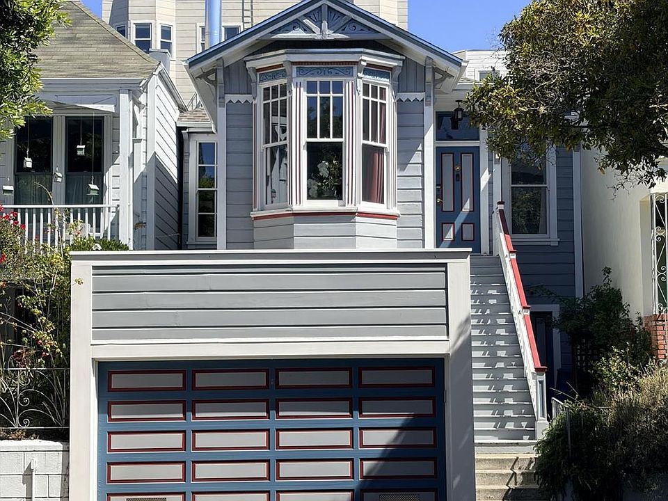 1st image of 3052 Sacramento St