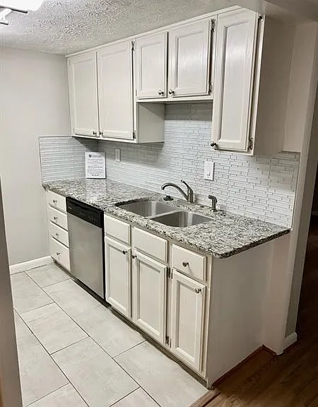 3107 Reeves St SE — Photo 3
