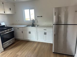 1162 E 76th St #3, Los Angeles, CA 90001
