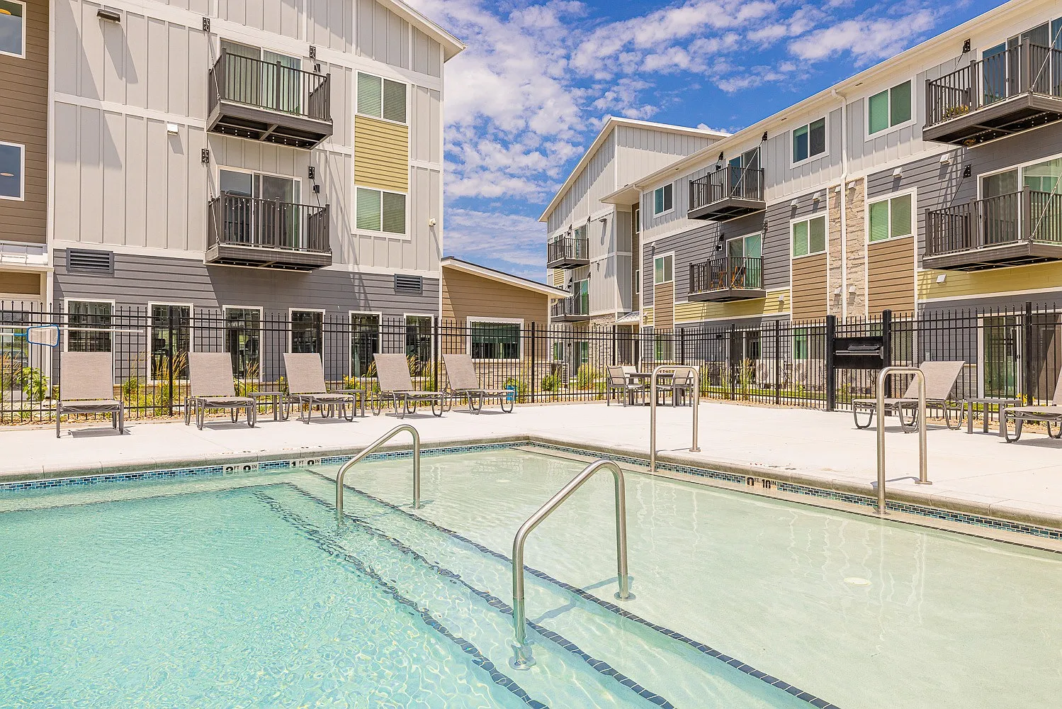 Village West Apartments — Photo 4